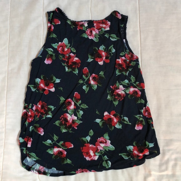 Ambiance Flowery Tank Top - Picture 2 of 8